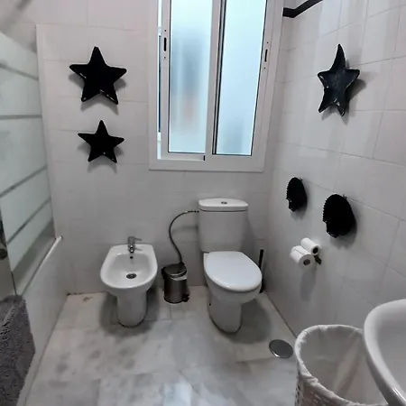 Budget And Lovely Setas Apartment