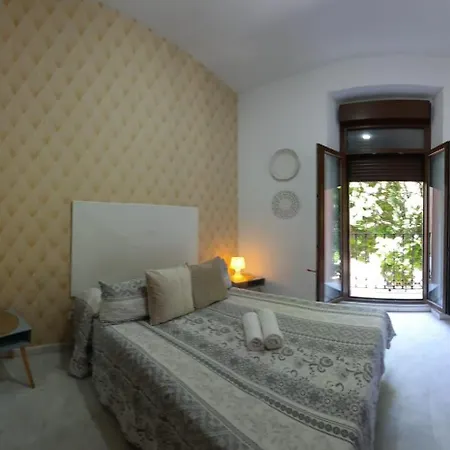 Apartment Budget And Lovely Setas